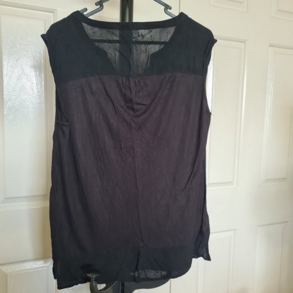 Lululemon Athletica CAN 4 Purple Pillates Trank Tops Activewear - Picture 3 of 3